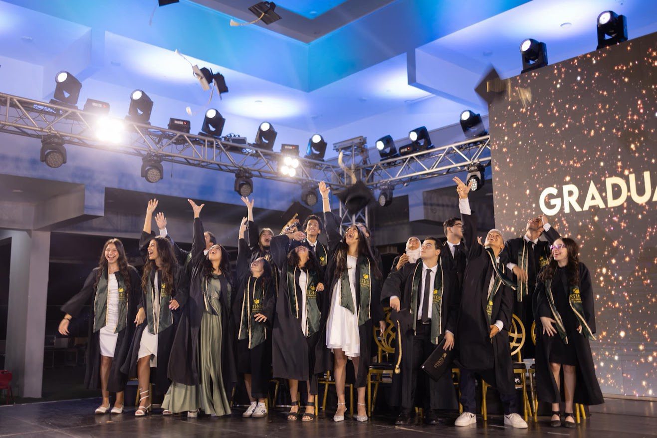 30ed5cdee2879251b03b5a527369a21ae4283a06