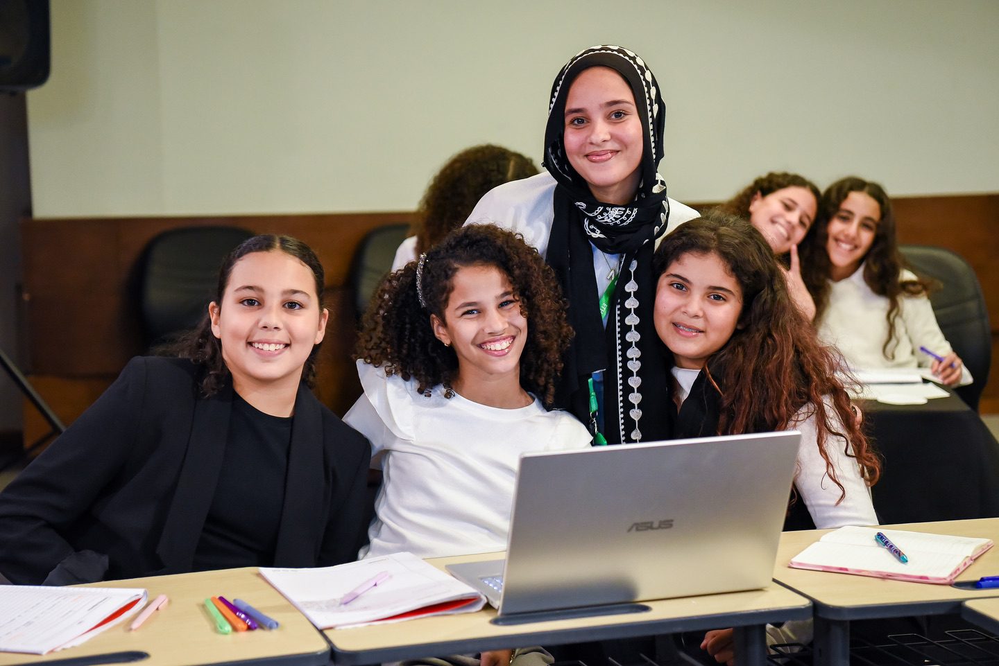 587471362_18295002619287272_58685147829470741_n